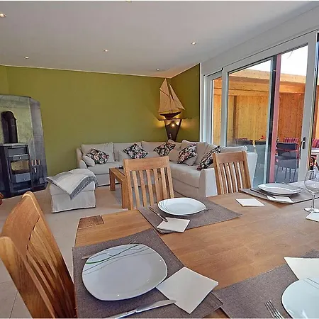 Holiday home Sea Noise 18a Comfortable Vacation Glowe