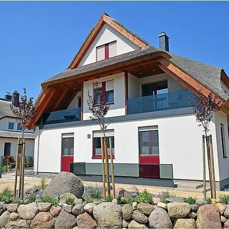 Sea Noise 18a Comfortable Vacation Holiday home Glowe