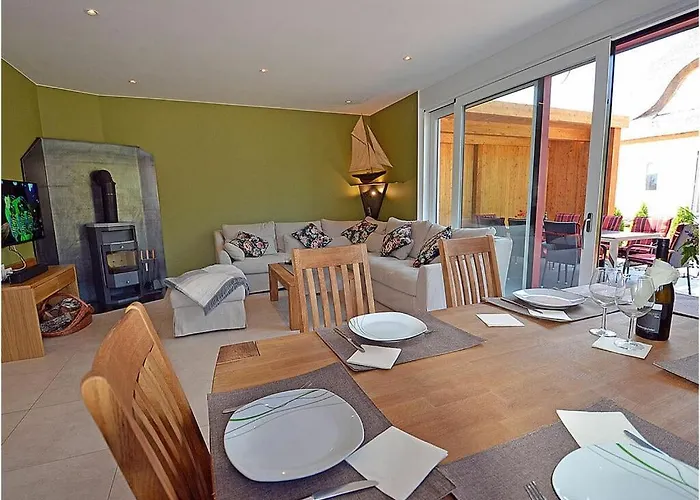 Feriehus Sea Noise 18a Comfortable Vacation Glowe